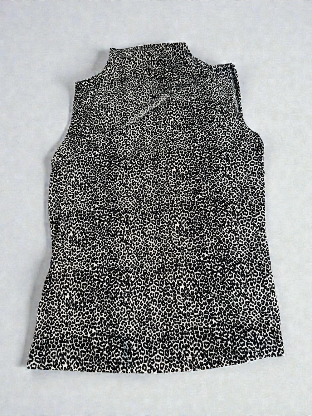 Sleeveless Mock Neck Leopard Print Tunic w/Peek a Boo slit